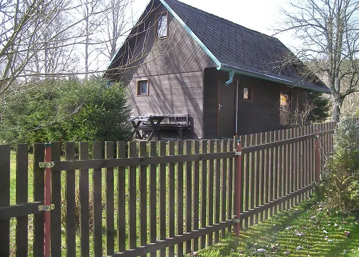 Chata Dvorecna בקתה Loučovice